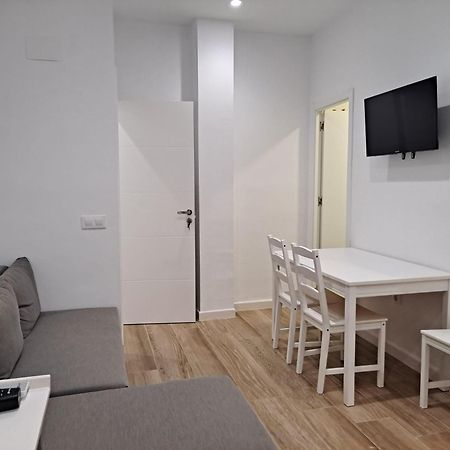 Apartamentos Caballo Rojo Коніль-де-ла-Фронтера Екстер'єр фото