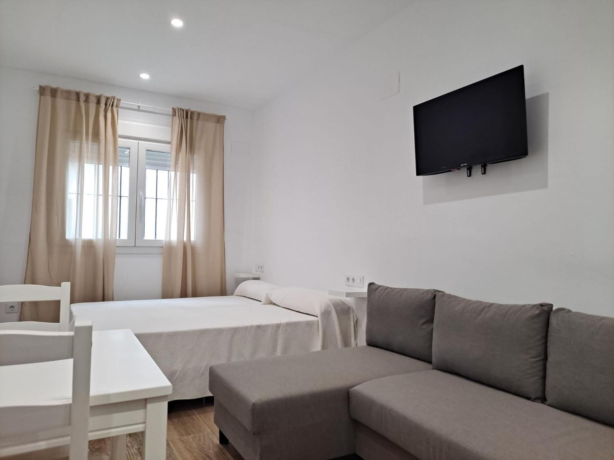 Apartamentos Caballo Rojo Коніль-де-ла-Фронтера Екстер'єр фото
