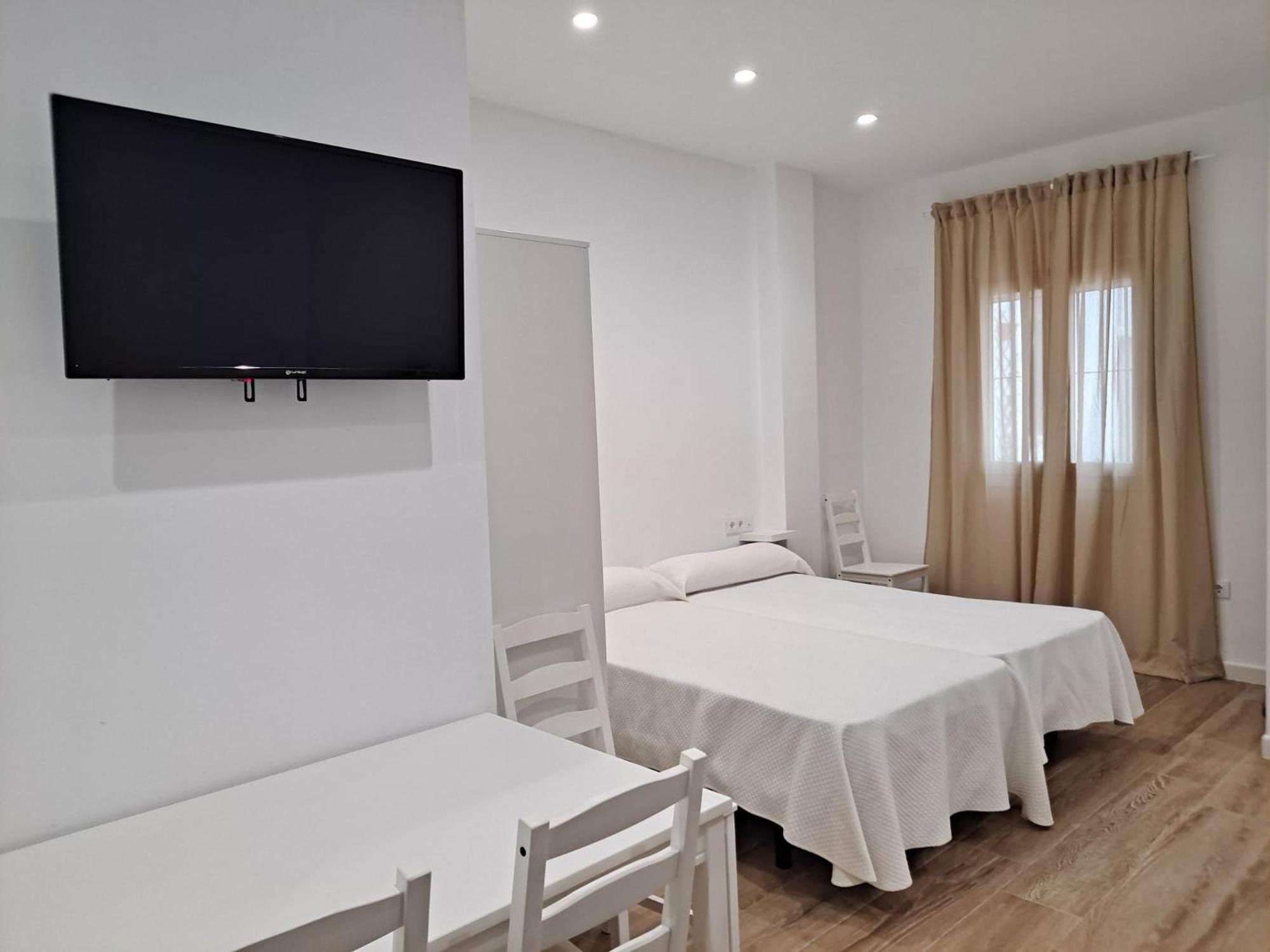 Apartamentos Caballo Rojo Коніль-де-ла-Фронтера Екстер'єр фото